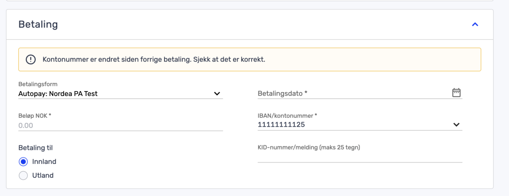 Skjermbilde av et betalingsskjema på norsk som viser felter for betalingsinformasjon, IBAN/kontonummer, beløp og betalingsdato, med en advarsel om endret kontonummer.